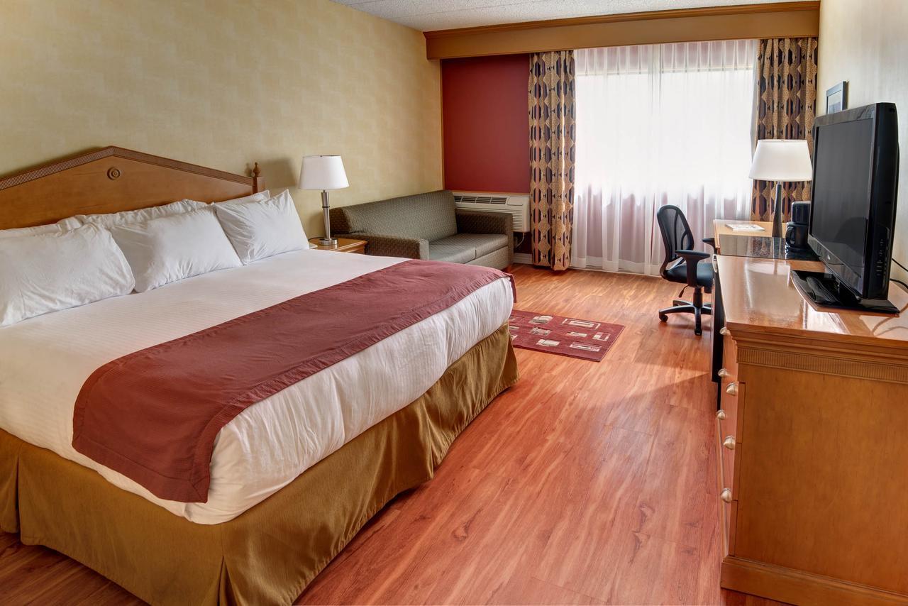Ramada By Wyndham Toms River Εξωτερικό φωτογραφία